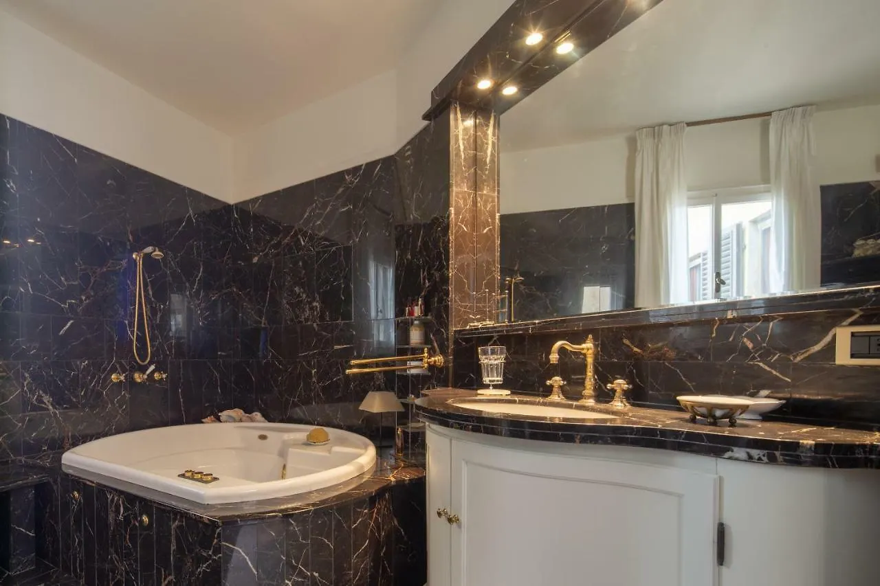 Luxury Panoramic Terrace Διαμέρισμα Φλωρεντία 0*,  Ιταλία